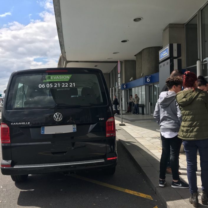 Voiture avec Chauffeur, Navette Aéroport Orléans, Orly